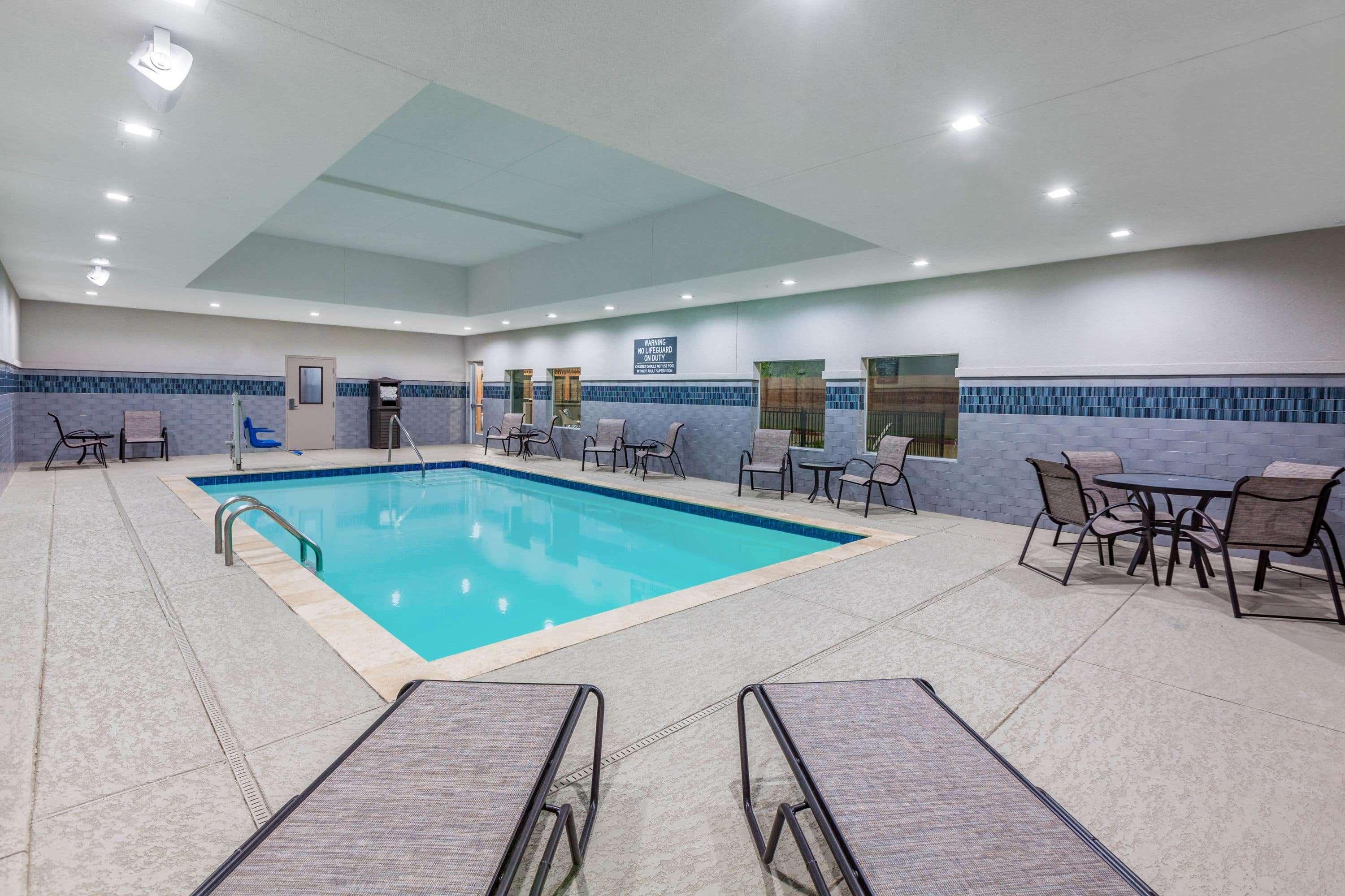 Готель La Quinta By Wyndham Houston East At Sheldon Rd Ченелвью Екстер'єр фото