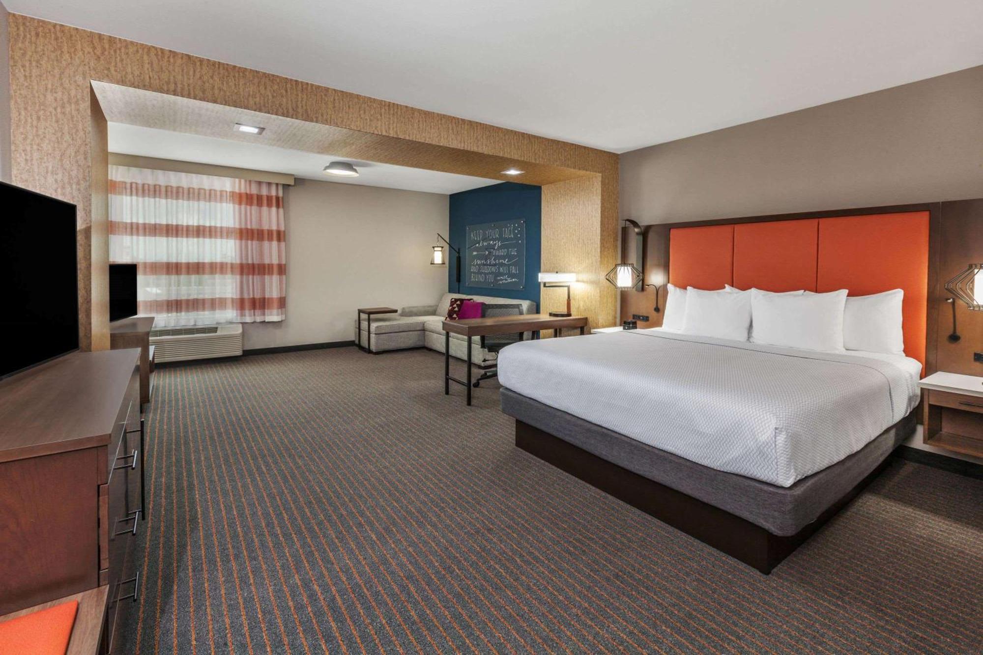 Готель La Quinta By Wyndham Houston East At Sheldon Rd Ченелвью Екстер'єр фото